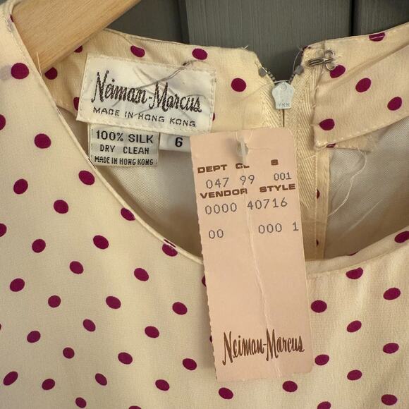 NWT 1980s Neiman Marcus Silk Polka Dot Dress Hong Kong ~ Size 6 ~ Tiered Ruffle - Picture 3 of 10
